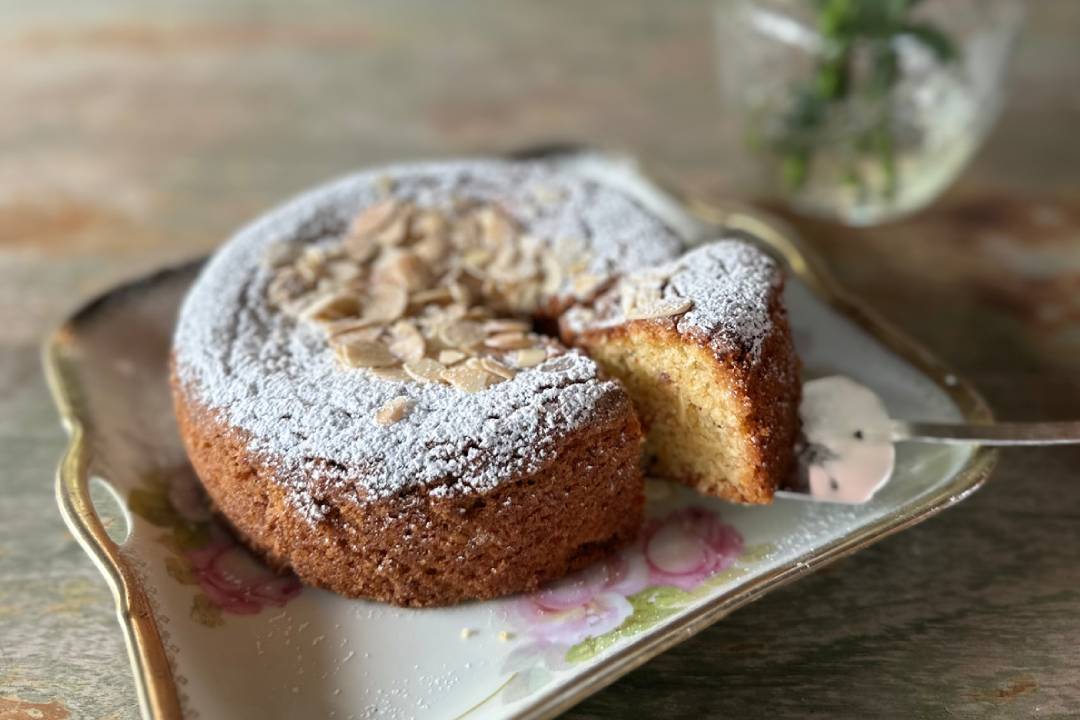 Sugee Cake